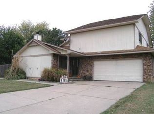 1506 E Tanglewood Rd, Derby, KS 67037
