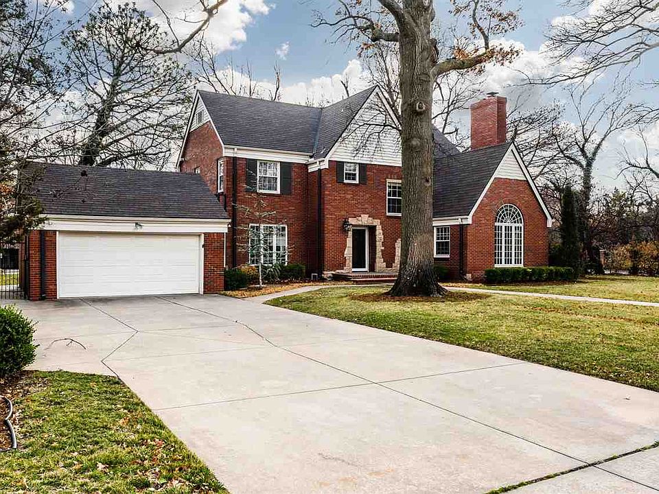 6 N Saint James Pl, Eastborough, KS 67206 Zillow