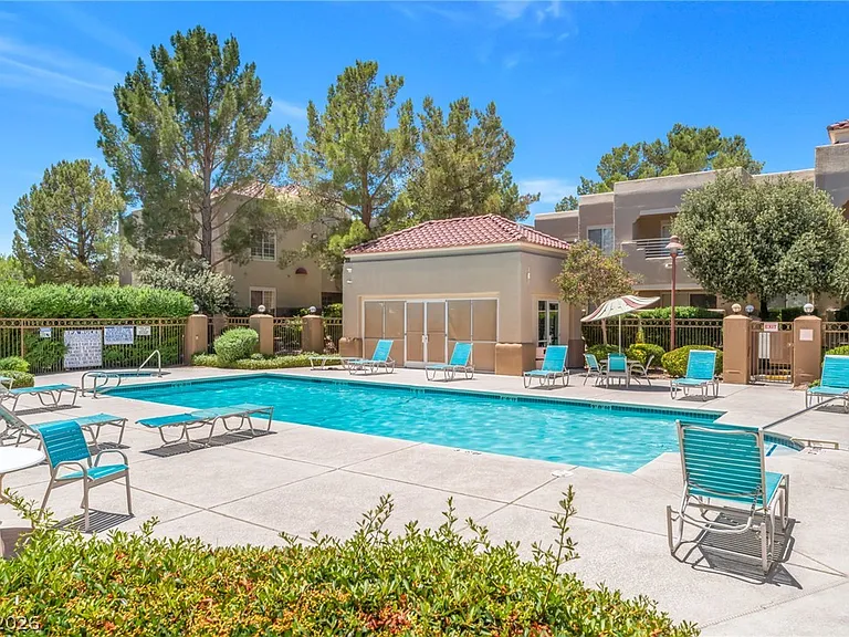 1901 Rio Canyon Ct #102 — Photo 23