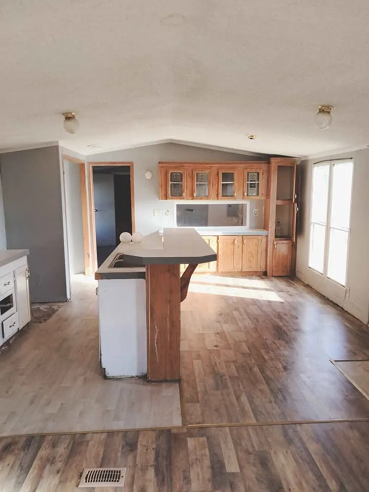 2 bed, 784 sqft, $795 — Photo 1