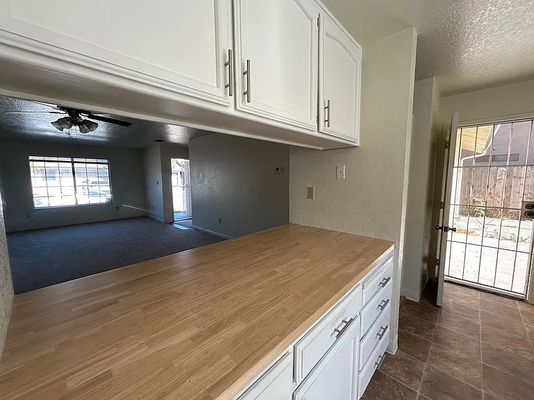 1535 Springville Way — Photo 8