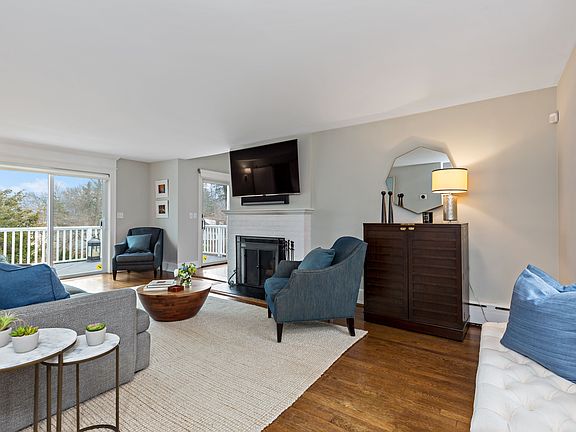 MGBarry-8 Spruce [2020]-8.JPG