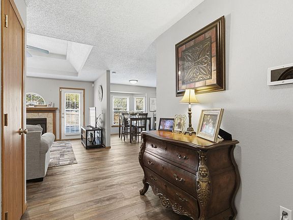 5th image of 3045 W Darby Street