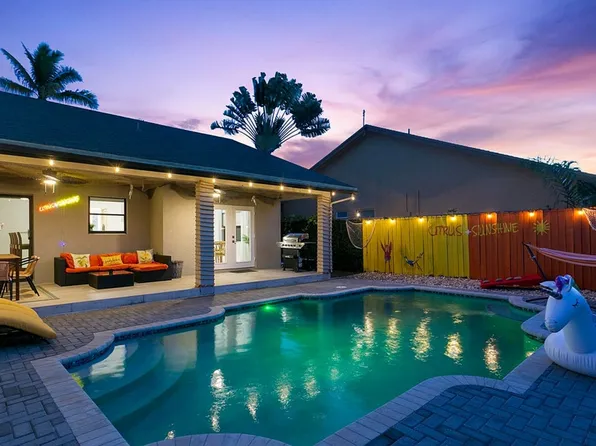 231 SE 8th St, Dania, FL 33004