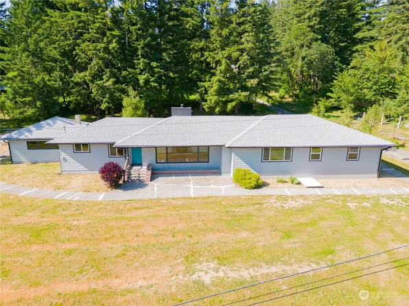 721 Gropper Road, Stevenson, WA 98648