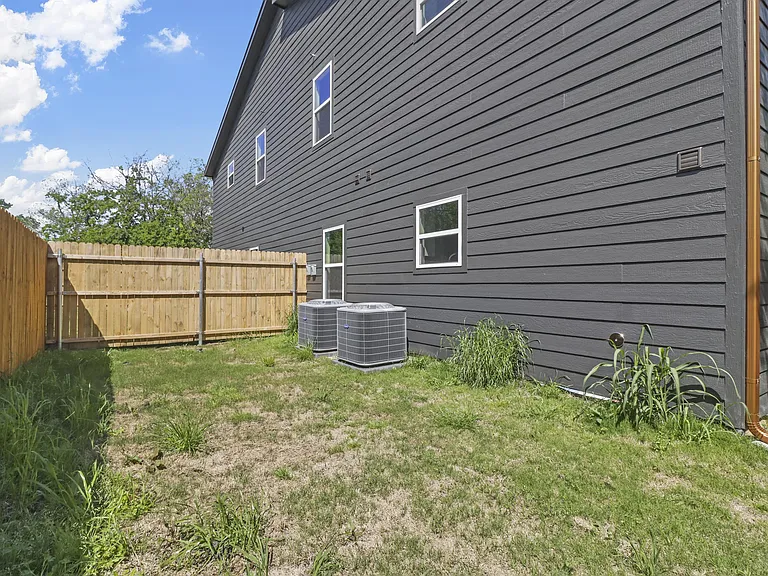 3507 Marshall St #C — Photo 15