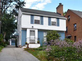 3586 Glencairn Rd, Shaker Heights, OH 44122