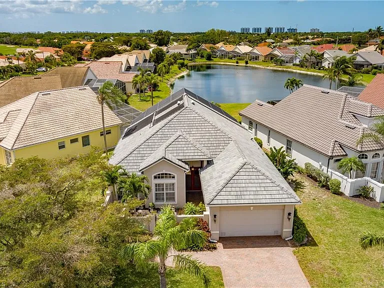 28460 Highgate Dr — Photo 35