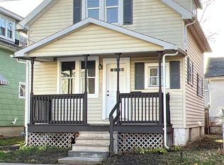 320 E 26th St, Dubuque, IA 52001