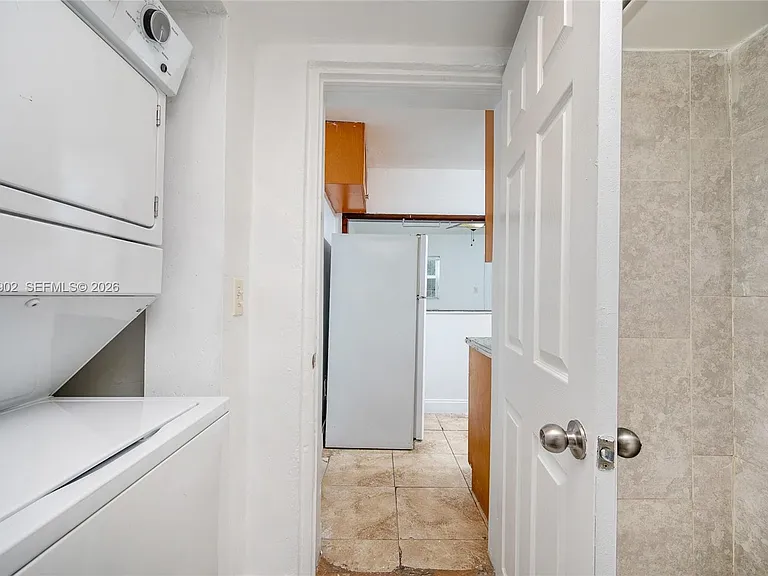 9050 NW 31st Ave #3 — Photo 8