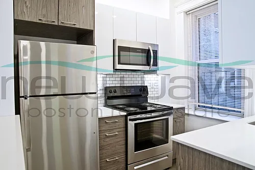28 Queensberry St #7 Photo 1