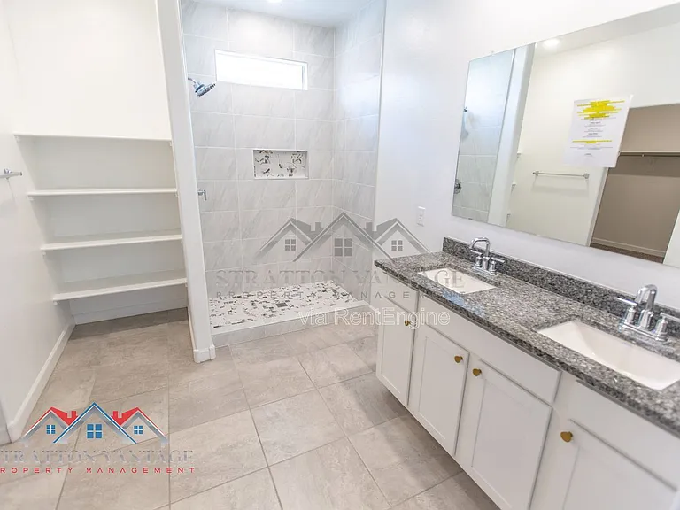 1673 N Wrigley Dr — Photo 31