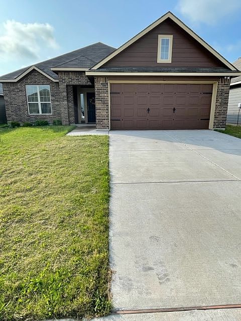 2nd image of 4001 S Fork Ranch Rd