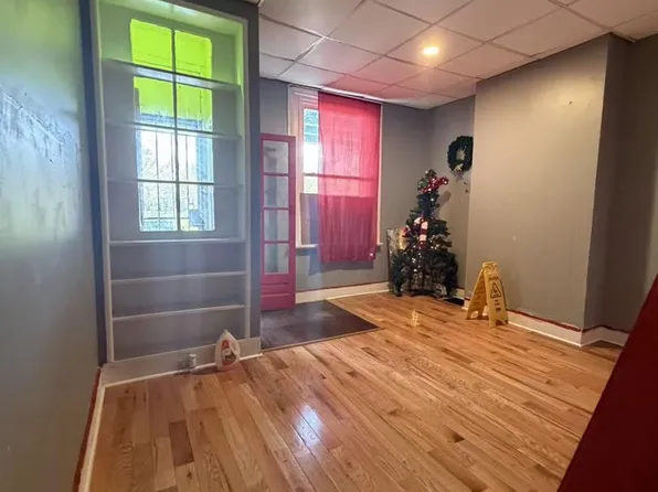 3464 Kensington Ave, Philadelphia, PA 19134