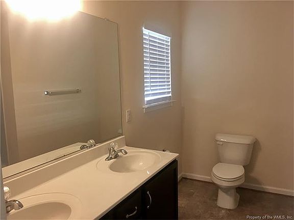 5th image of 4733 Louisiana St