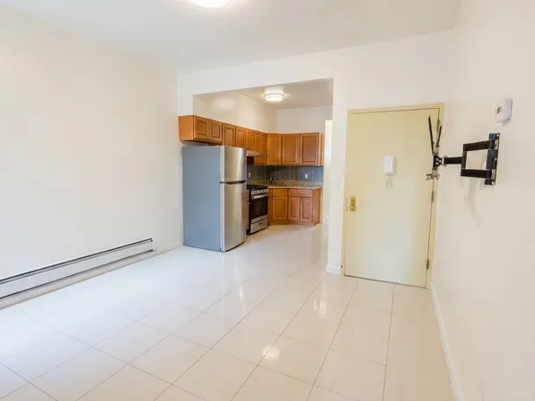 246 51st Street image 1 of 5