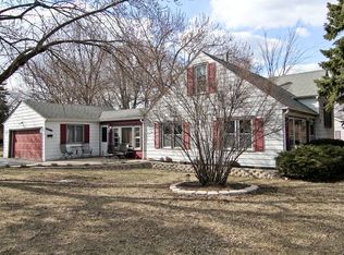 6810 Willow Springs Rd, Countryside, IL 60525