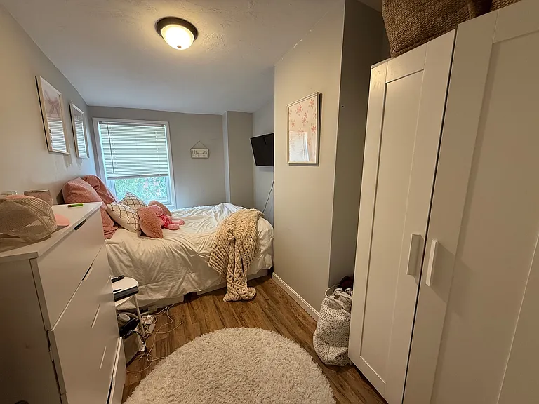 281 Bowen St #2 — Photo 14