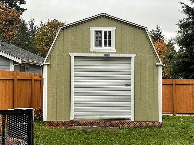 2nd image of 845 Nebraska St SE