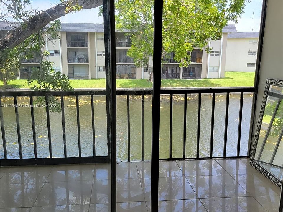 1st image of 8051 Colony Cir S #11500159