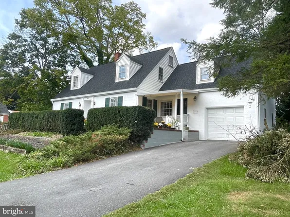 1440 W King St, Martinsburg, WV 25401