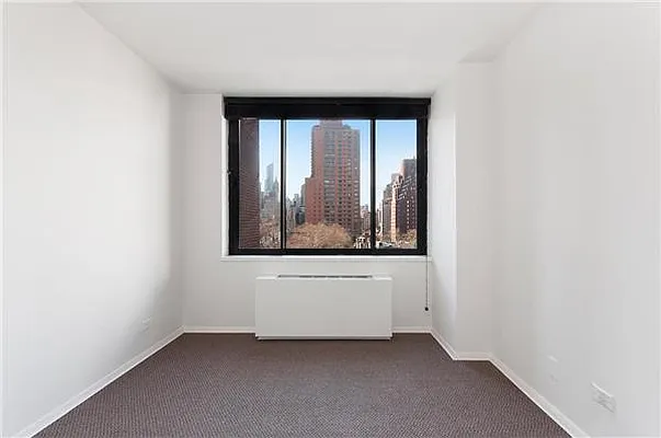 Rented by Engel & Völkers New York City | media 10