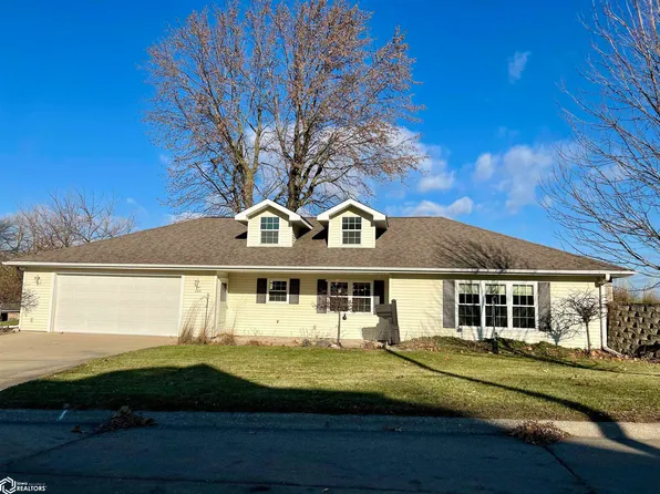 405 H Ave E, Oskaloosa, IA 52577