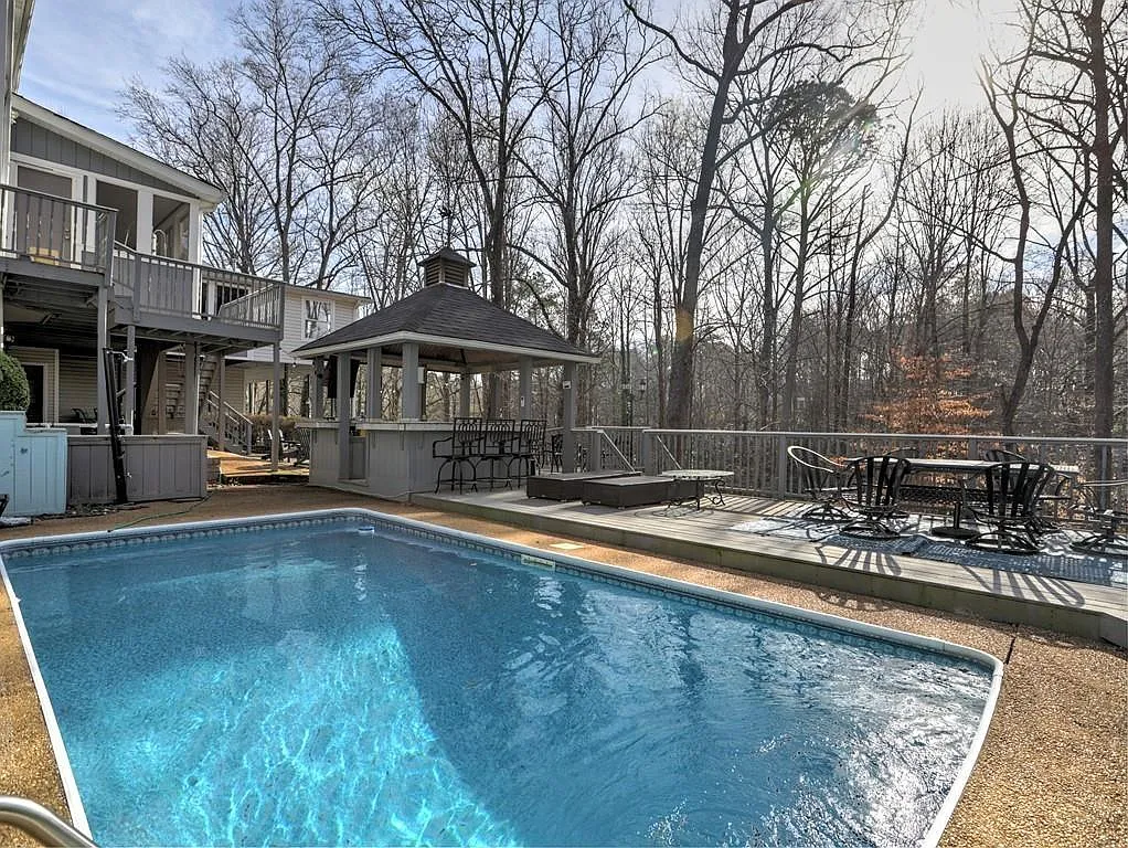 1 bed, 1245 sqft, $1,800 — Photo 3