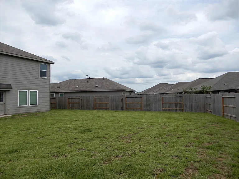 21102 Trivento Dr — Photo 21