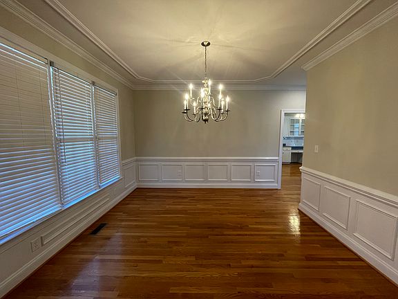 3rd image of 4903 Pebble Beach Cir N