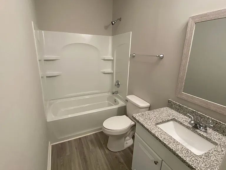 423 Frazier St — Photo 13