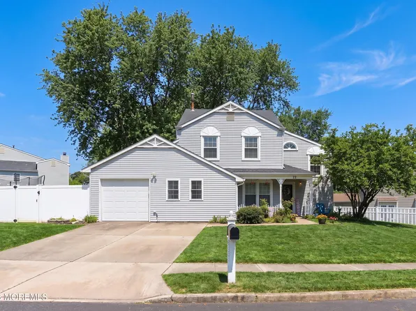22 Bunker Hill Drive, Howell, NJ 07731