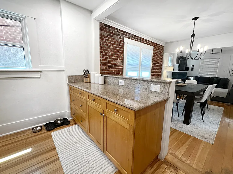 206 S Emerson St — Photo 13
