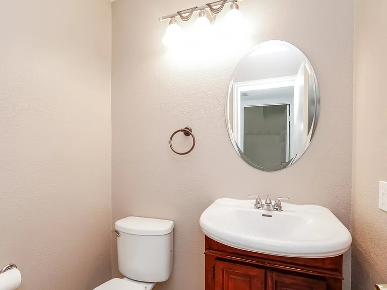 60 Fantasia Ln — Photo 15