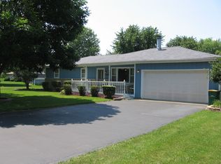 24328 S Edwin Dr, Channahon, IL 60410