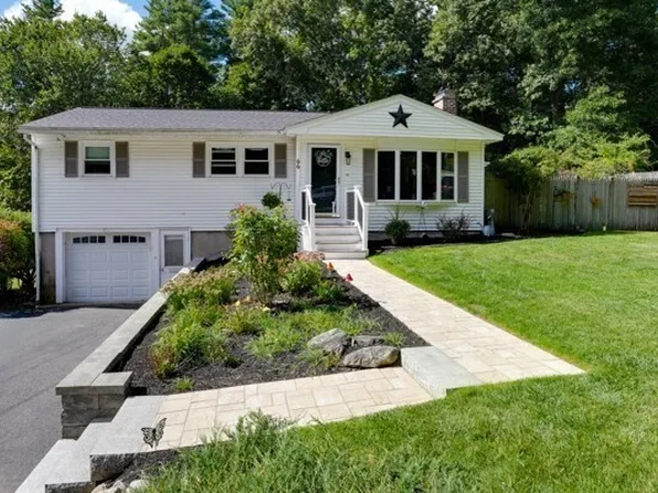 66 Old Bolton Rd, Hudson, MA 01749