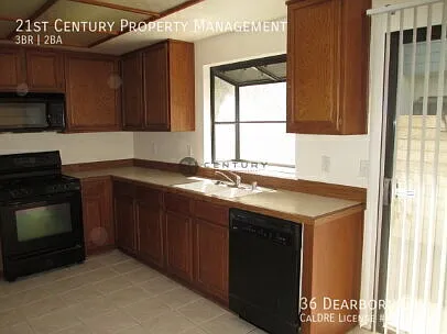 36 Dearborn Cir — Photo 4