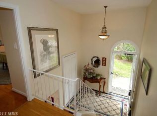 2403 Jackstay Ter, Reston, VA 20191