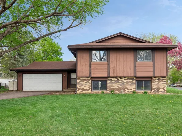 2402 Terrace Dr, Burnsville, MN 55337