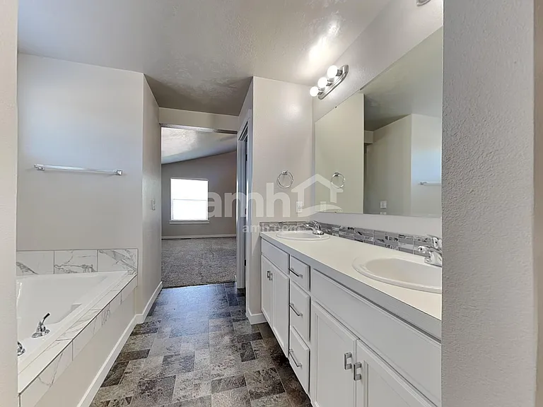 9860 W Mossywood Dr — Photo 14