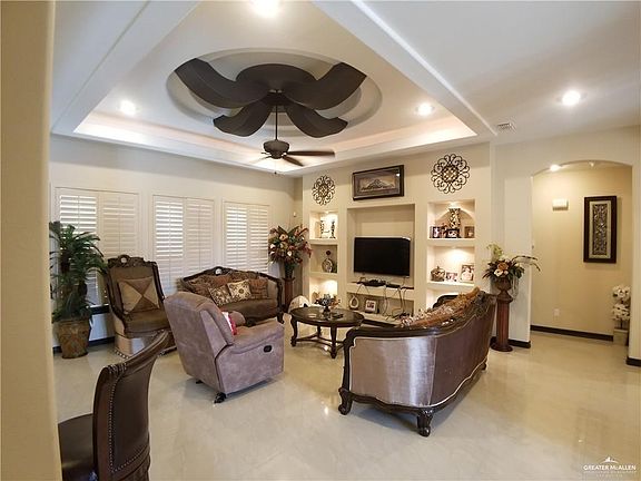 5th image of 3509 Everglade Dr