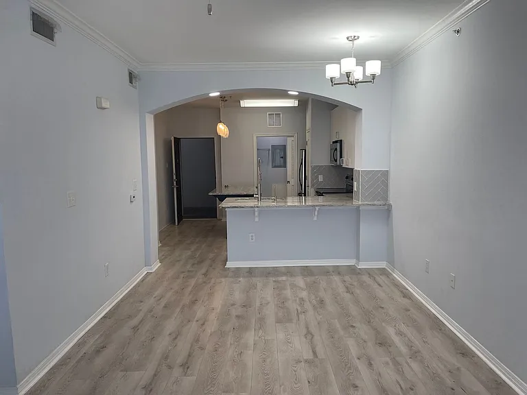 2505 San Gabriel St #602 — Photo 18