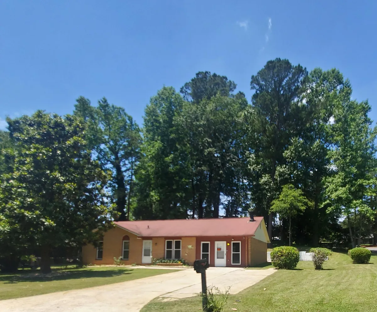 Front View 1 - 2905 Keenan Rd
