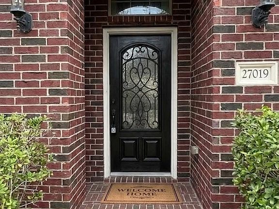 2nd image of 27019 Drybank Creek Ln