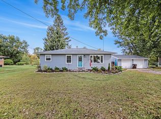 6718 Clinton Rd, Jackson, MI 49201