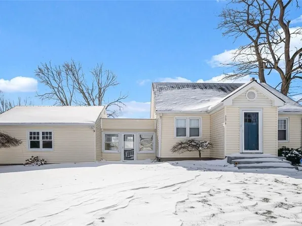 5674 Middle Ridge Rd, Madison, OH 44057