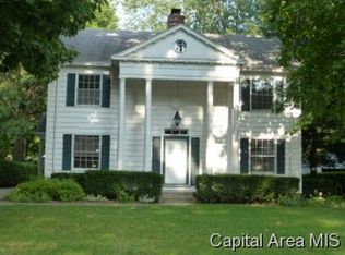 2036 S Glenwood Ave, Springfield, IL 62704