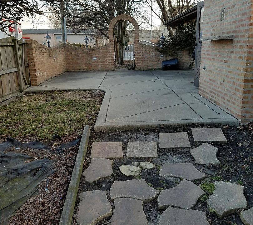 2nd image of 3142 Bernice Rd