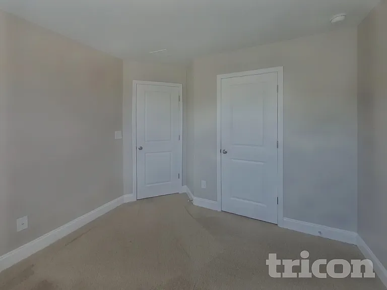 1013 Eldon Ln — Photo 12