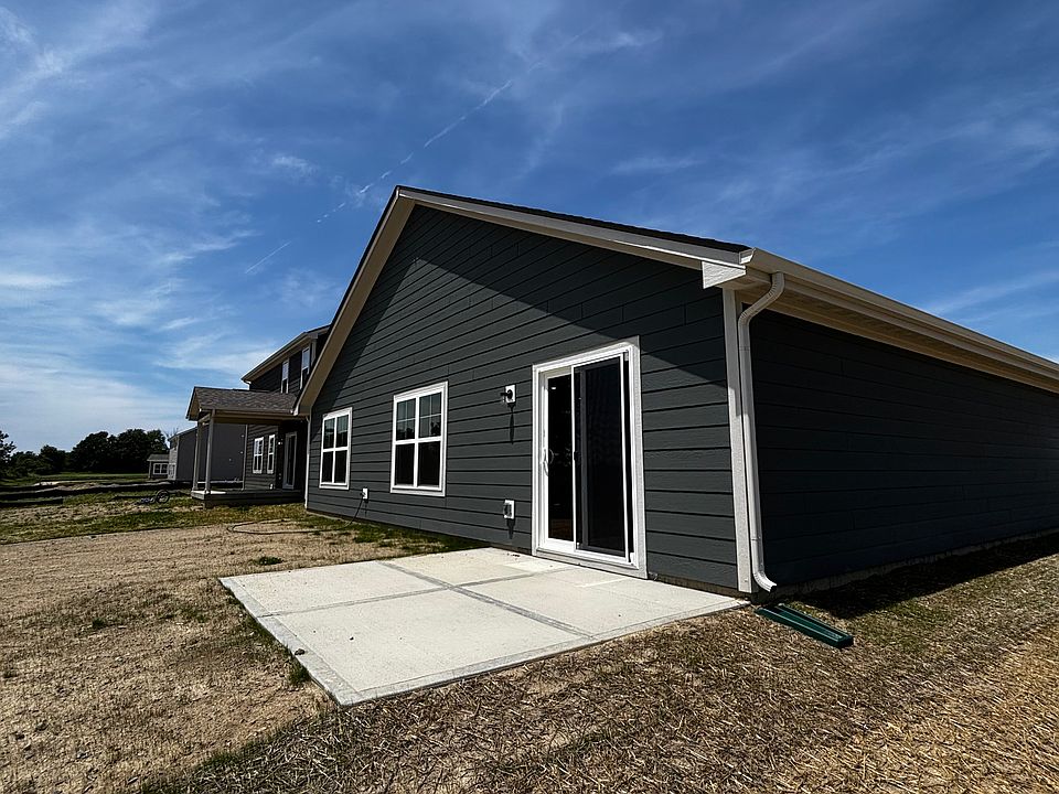 2nd image of 1501 Western Ridge Pl
